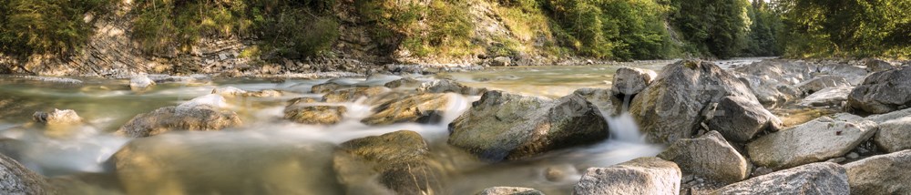 Bild 1 von AvS7033IL9649 Fluss  / (Material) Aluverbund-Rückwand / (Schutzschicht) kein Schutzlack / (Langzeitgarantie) mit Langzeitgarantie* 3 Jahre